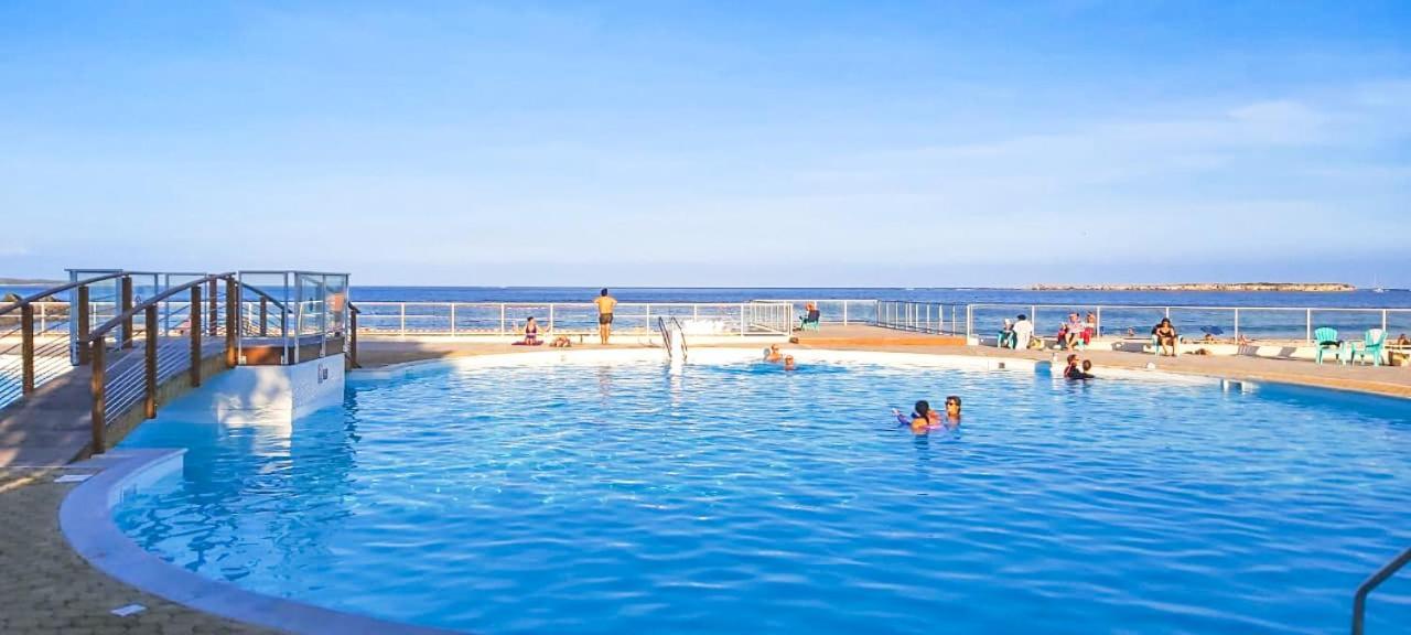 Top Floor Unit 520 Ft2 - 48 M2 With Stunning Dominant View On Ocean, St Barth, Orient Bay Cul de Sac Екстер'єр фото
