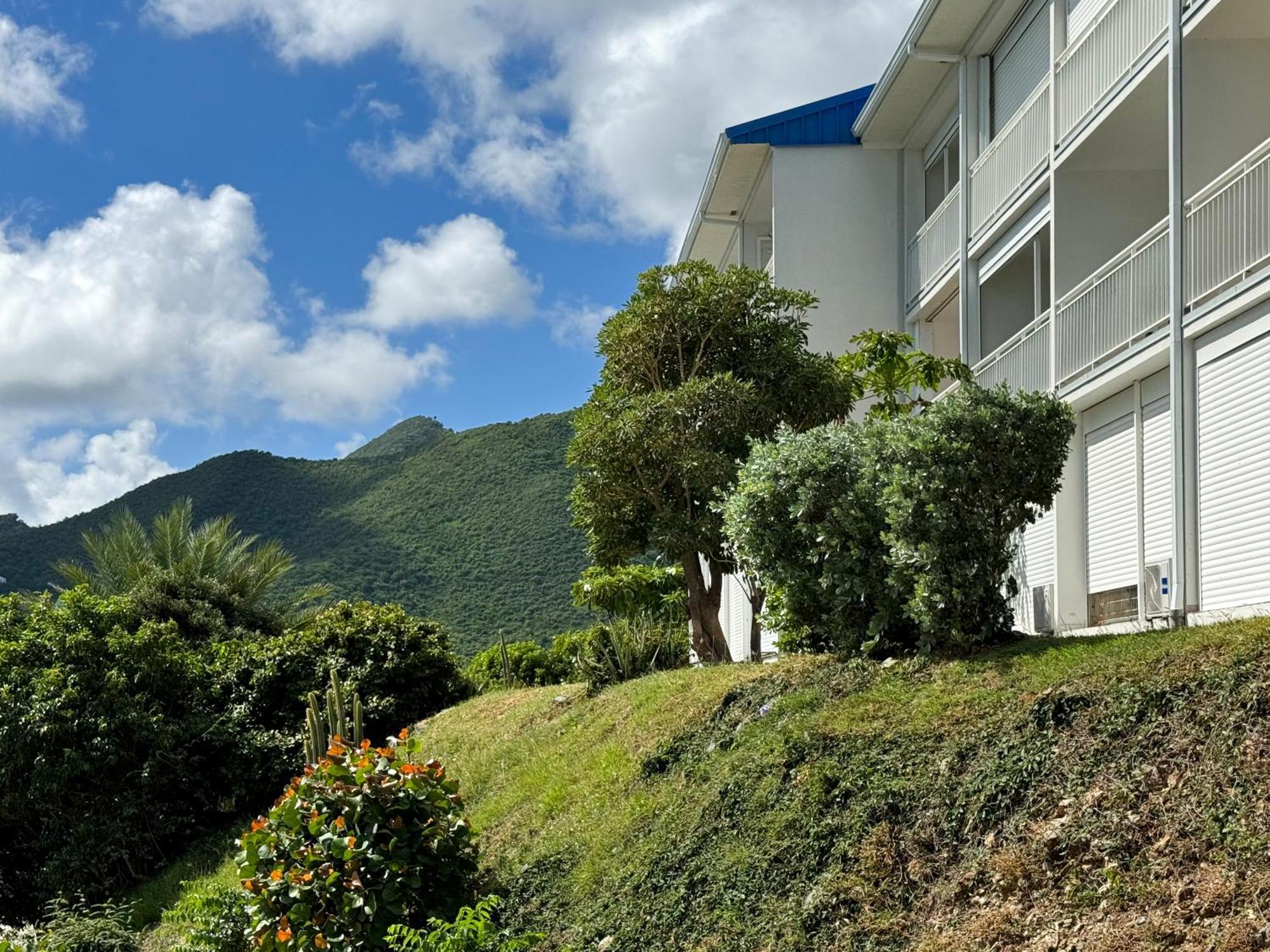 Top Floor Unit 520 Ft2 - 48 M2 With Stunning Dominant View On Ocean, St Barth, Orient Bay Cul de Sac Екстер'єр фото